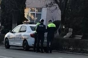 f8268db5 e2a3 488e 90ae a07701e6ba0b 1 - A fost oprit pentru un control de rutină, dar a ajuns în arestul poliției. Ce au descoperit oamenii legii