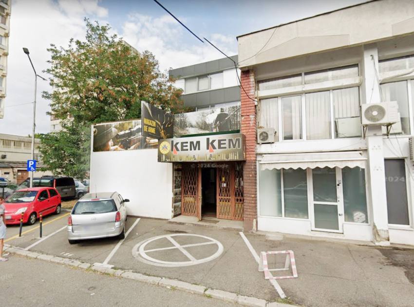 magazin kem kem pitesti - Primarul din Poiana Lacului pierde prima rundă în procesul cu fiica lui Cornel Ionică