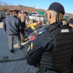 Controale dure în Argeș! Produse contrafăcute în târguri și infracțiuni cu droguri în Pitești 10 târg jandarmi
