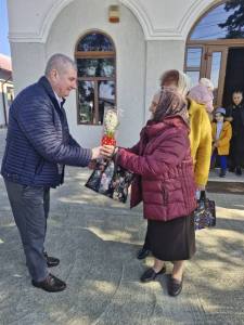 646885625 2550738651987254 283680325328681742 n - Surpriză plăcută pentru doamnele și domnișoarele din Bradu