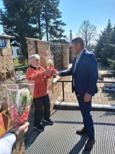 649209289 2550738541987265 7538146523848883059 n - Surpriză plăcută pentru doamnele și domnișoarele din Bradu