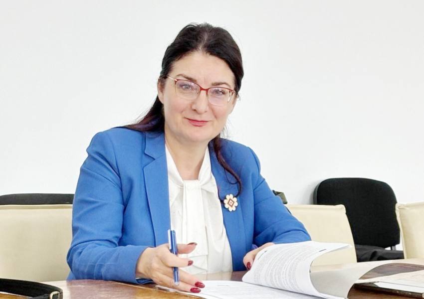 Mariana Varga deputata-sos-1