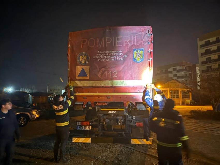 Poluare pe fluviul Nistru. România acordă sprijin Republicii Moldova pentru gestionarea unui incident 1 poluare Nistru DSU