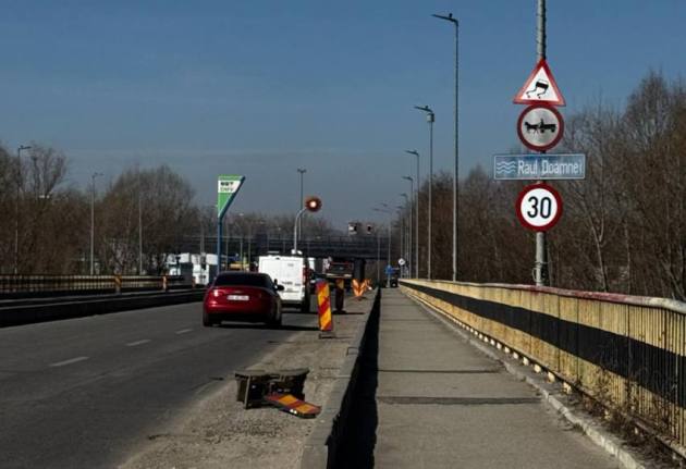 Sursă foto: FB Primăria Munciipiului Pitești. doamnei 