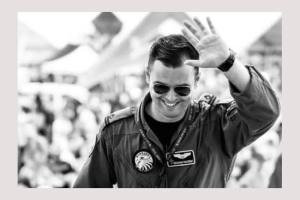 pilot militar mort