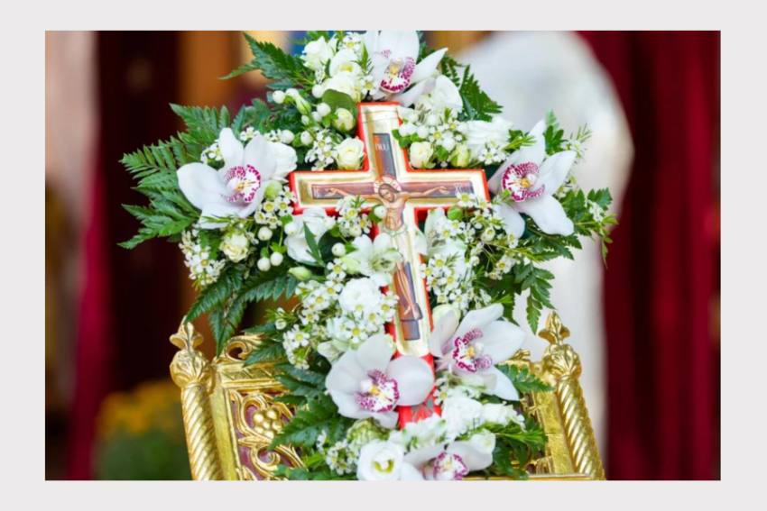 duminica sfintei cruci cruce