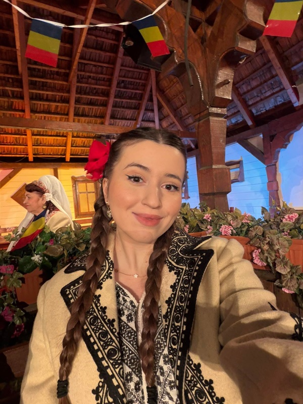 1a0f0fe0 d396 4aac ac4e e653517abb72 - Spectacol de suflet, la Bascov! E vremea Pricesnelor…