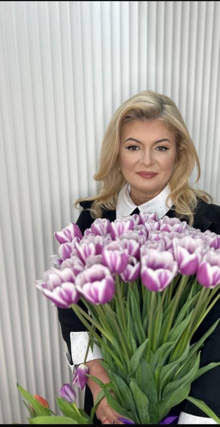 ARGENTINA CULCUS 1 - Argentina Culcuș: O femeie puternică este cea care își cunoaște valorile și își asumă cu demnnitate rolul în societate