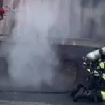 tir Copy - Intervenție de urgență în Drăganu! TIR în flăcări