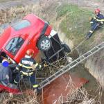 whatsapp image 2026 03 21 at 16 56 08 - La un pas de tragedie. A ajuns cu mașina într-un canal