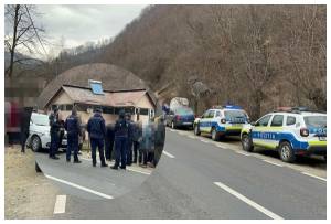 BeFunky collage 29 - Scandal într-o comună din Argeș. A intervenit Poliția