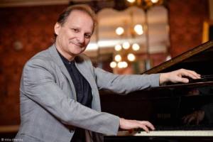 Concert extraordinar pe 26 martie, ora 19:00! 3 artiști de top și 10 lucrări celebre – Ți-ai luat bilet? 1 Sursă foto: Filarmonica Pitești.