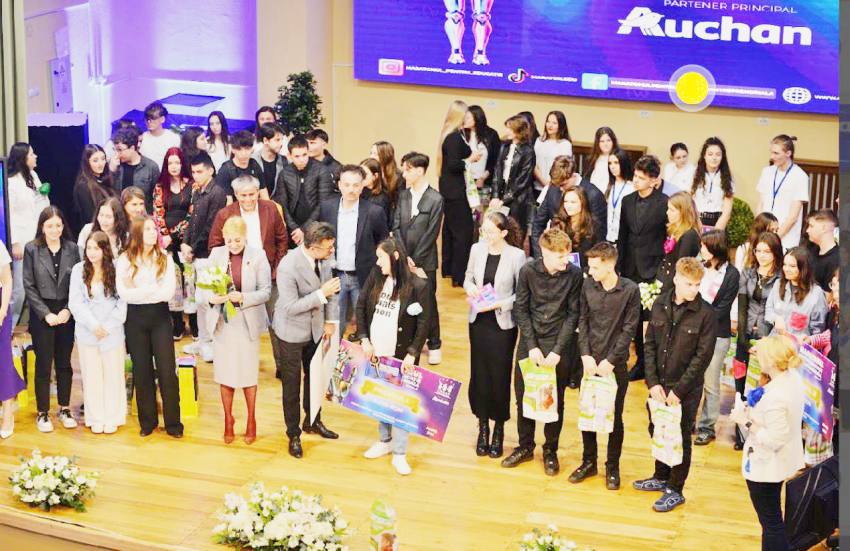 Maraton CONAF 1 - Maratonul pentru Educație Antreprenorială din Argeș: tinerii învață să transforme ideile în viitor