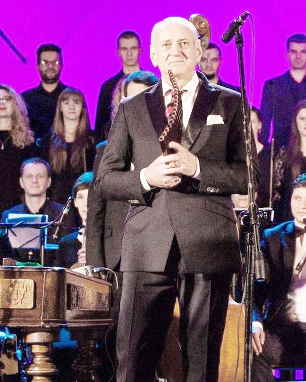 ghe zamfir - Balul Luminilor, o seară pentru viață: fonduri strânse pentru instalarea defibrilatoarelor în spații publice