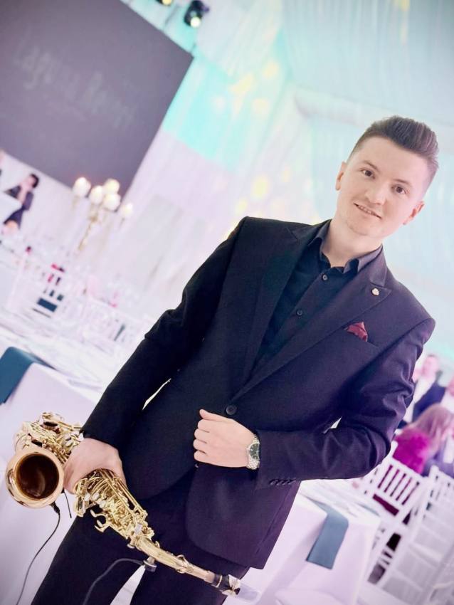 valentin precup - Balul Luminilor, o seară pentru viață: fonduri strânse pentru instalarea defibrilatoarelor în spații publice