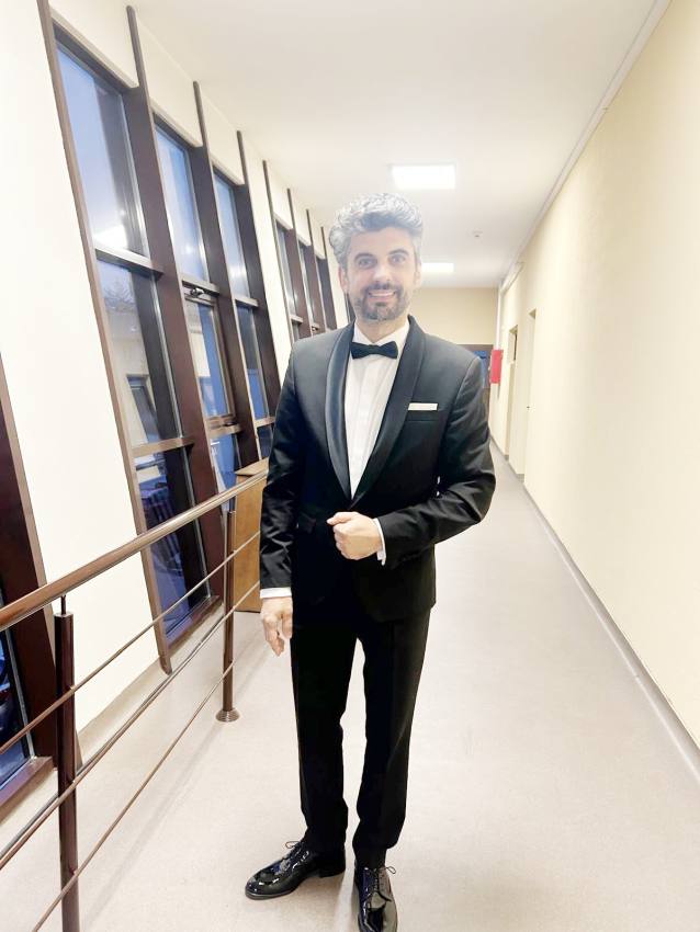 Bogdan Bob Radulescu - Actorul Bogdan Bob Rădulescu: „Dacă semeni spini în sufletul unui copil, nu te aștepta să crească trandafiri!”