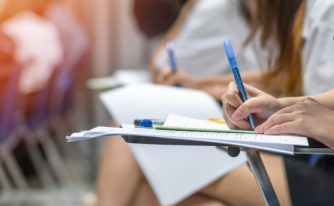 examen elev bac stilou