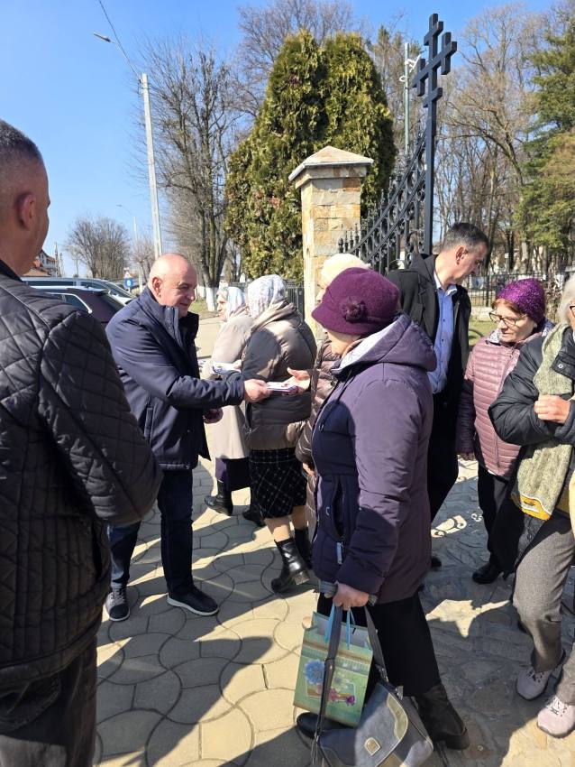 Primarul Nicolae Velcea: „La mulți ani tuturor femeilor!” 4 Nicolae Velcea