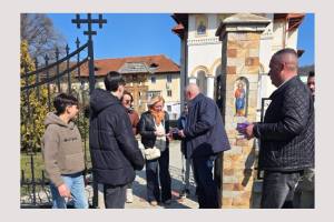 Untitled project 3 - Primarul Nicolae Velcea: „La mulți ani tuturor femeilor!”