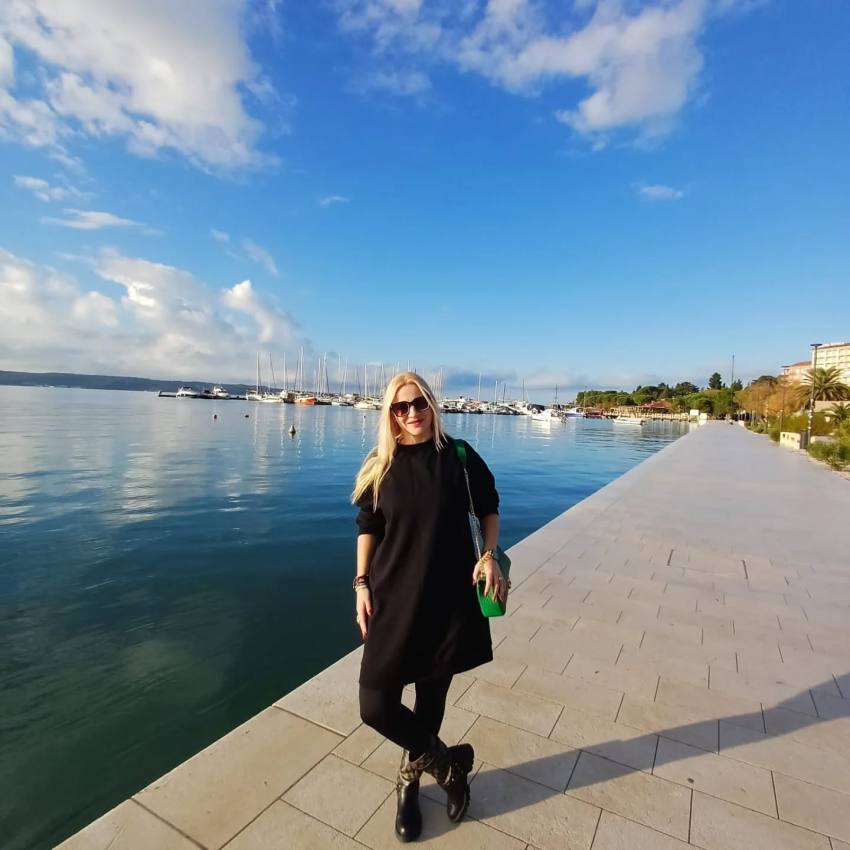 Raluca Dănălache: Sinceritatea este prima calitate care ajută pe oricine! 2 RALUCA DANALACHE