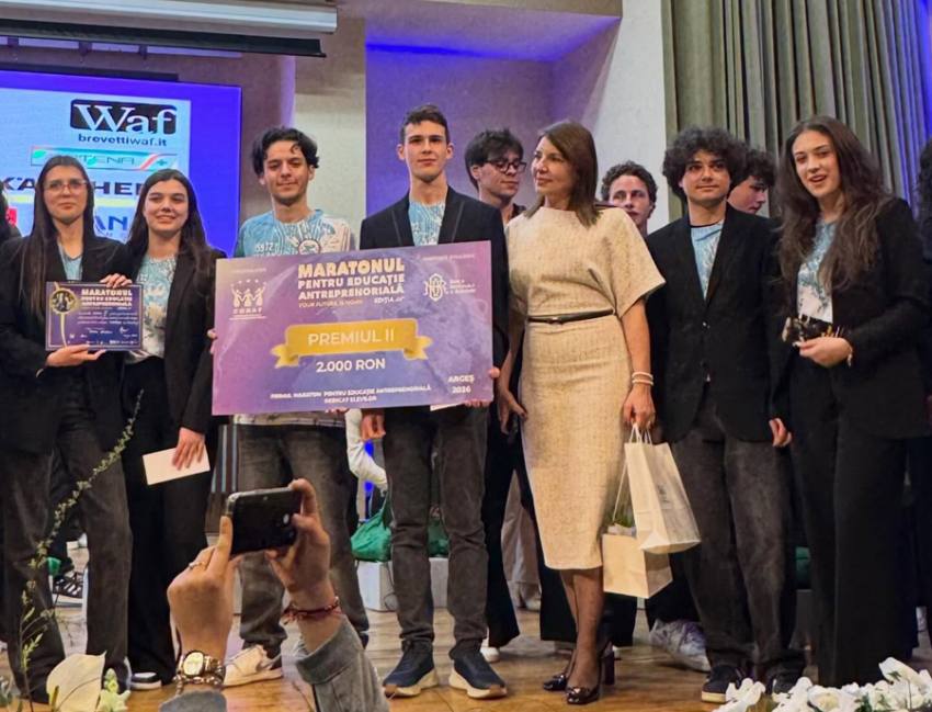 Maratonul pentru Educație Antreprenorială. Echipa de la „Ion Cantacuzino” va reprezenta Argeșul în finala de la București! 9 Sursă foto: FB Maratonul pentru Educație Antreprenorială