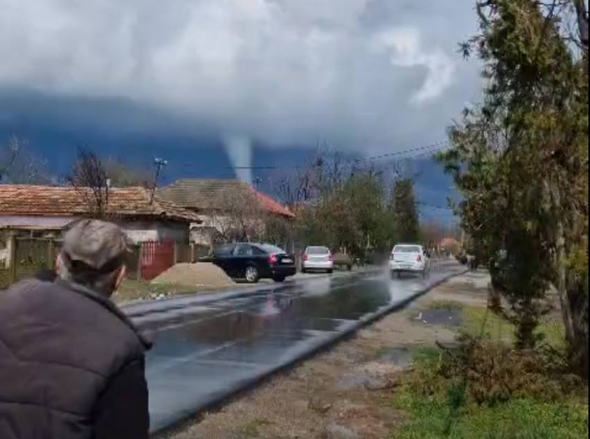 tornada 1 Sursă foto: screenshot FB TeleormanNews.ro.