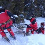 Trei persoane salvate de pe munte în ultimele 24 de ore 10 salvatori munte