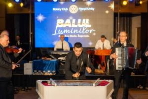 WhatsApp Image 2026 03 31 at 12.23.13 - Balul Luminilor 2026: un an de Rotary Club Pitești Unity, între eleganță, excelență și impact real