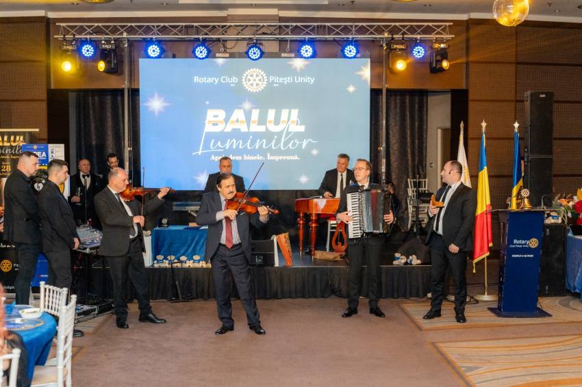 WhatsApp Image 2026 03 31 at 12.23.14 - Balul Luminilor 2026: un an de Rotary Club Pitești Unity, între eleganță, excelență și impact real