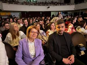 Sursă foto: FB Simona Bucura Oprescu.