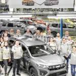 Uzina Automobile Dacia Mioveni Romania angajati - Îngrijorări printre angajații Dacia: CONCEDIERILE CONTINUĂ!