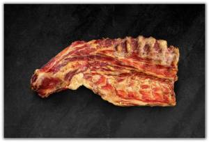 481210183 1626853435377575 1517018644675072906 n - Carmangeria Domnească vă urează Paște fericit!