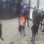 (VIDEO) Momentul atacului din Argeș Mall. Tânăr înjunghiat de un băiat de 14 ani 11 tânăr înjunghiat Pitești