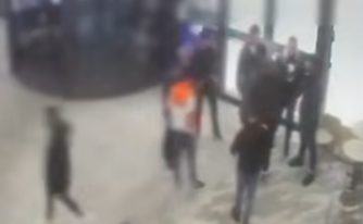 tânăr înjunghiat Pitești