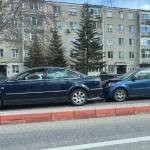 Accident pe Calea Craiovei, în Pitești: două mașini implicate, trafic îngreunat 10 accident craiovei Pitești