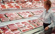 cumpărături carne magazin