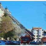 BeFunky collage 55 - Panica în Pitești: pompierii au intervenit pe strada Dacia