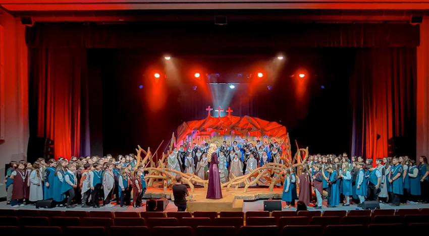 Sursă foto și video: Marius Bălan