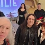 Piteștenii de la trupa Taylor, duet special cu Dida Drăgan. „Nu suntem singuri”, o piesă cu mesaj puternic despre credință 10 Trupa Taylor Dida Drăgan