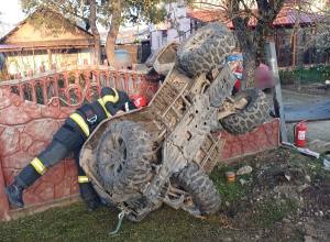 78564263 7073 405c a080 03a89450efce - Argeș. Accident grav în a doua zi de Paște. A intrat cu ATV-ul într-un gard