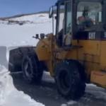 51ceb3c7 1ac8 456b 962d accf0dca55e5 - A început deszăpezirea pe Transalpina