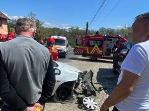 2d38f4ee ec03 44b6 a426 648d7d11decb - Argeș. Impact violent între două mașini