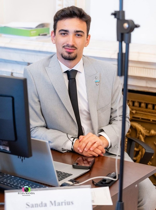 e0d91942 ba9f 480c b2e2 34416fe695df - Tineri care inspiră o comunitate: INTERACT CLUB PITEȘTI LEADERS, un model de implicare, performanță și viitor