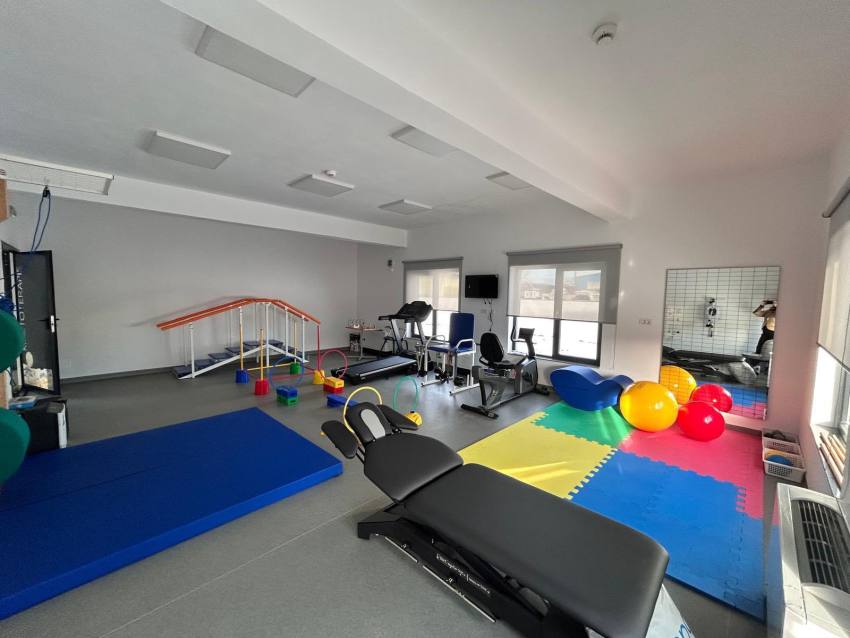 centrul special din Bradu 