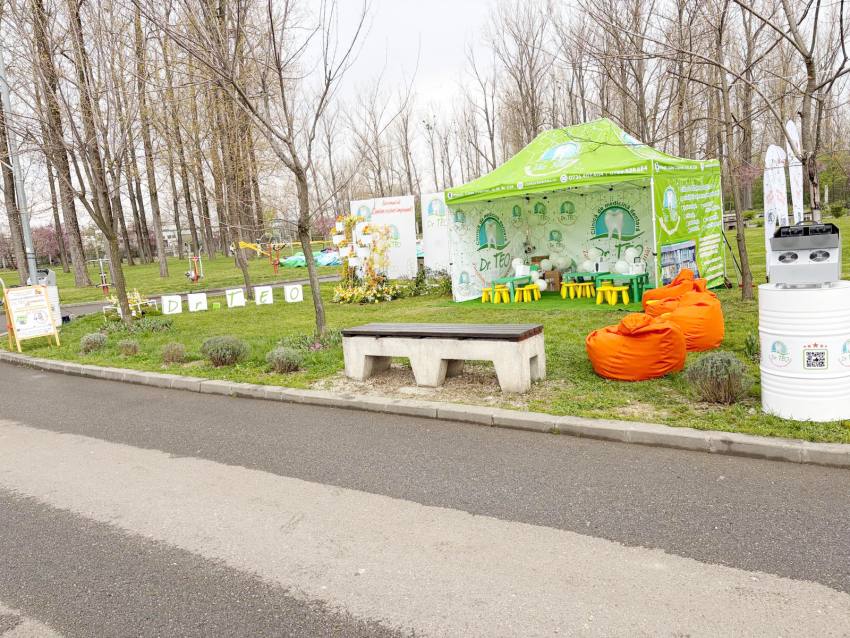 DrTEO la Simfonie 1 - Zâmbete, premii și experiențe interactive la Simfonia Lalelelor oferite de Clinica Dr. TEO