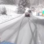 cats 2 - Ninsoare în aprilie! Drumarii au acționat pe DN 73