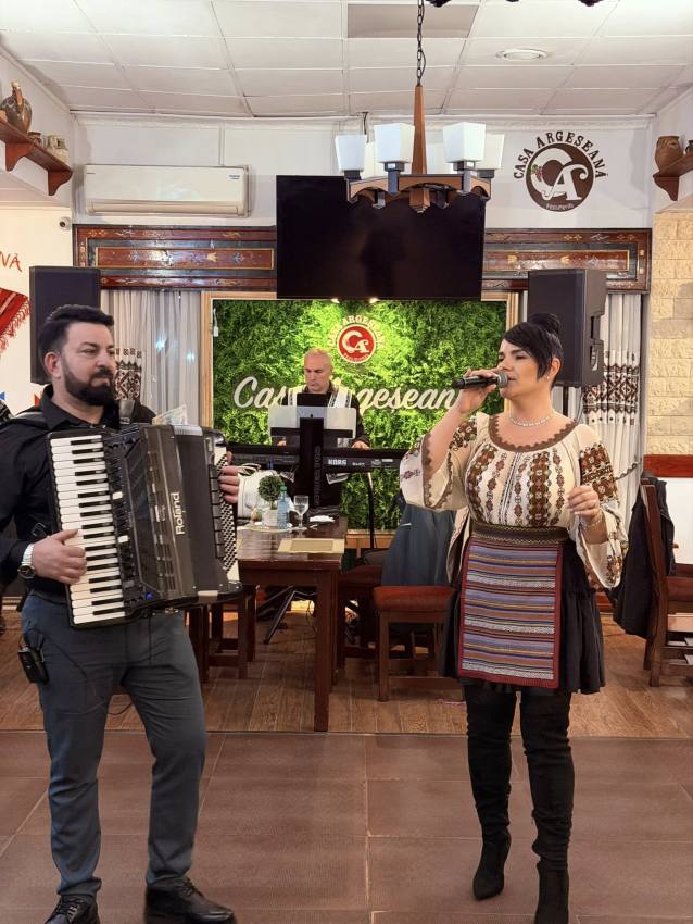 621477004 1339294204906645 3203914867188938995 n - Locul unde tradiția românească prinde viață: Casa Argeșeană