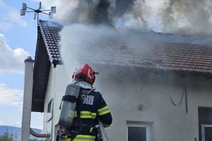 incendiu casă Pitești