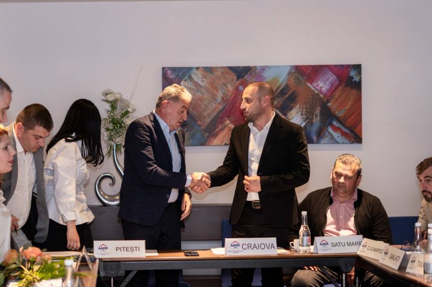 Pitești model piețe