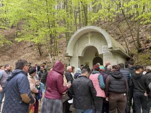 671656961 1333364988611786 3443795723510270146 n - Nicolae Velcea: „Izvorul Tămăduirii să ne fie tuturor lumină, vindecare și binecuvântare!”
